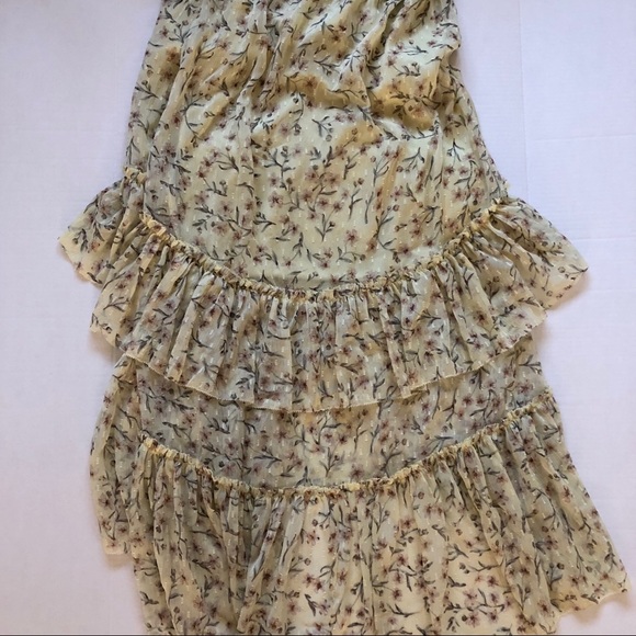 H&M floral patterned tiered maxi skirt - Picture 3 of 5